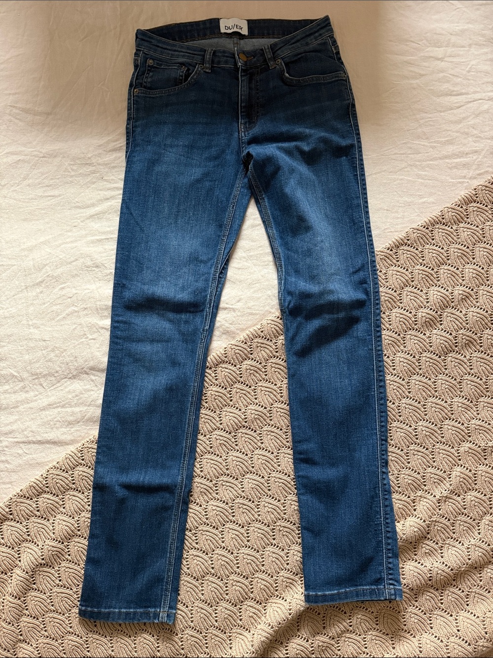 DUER skinny jeans